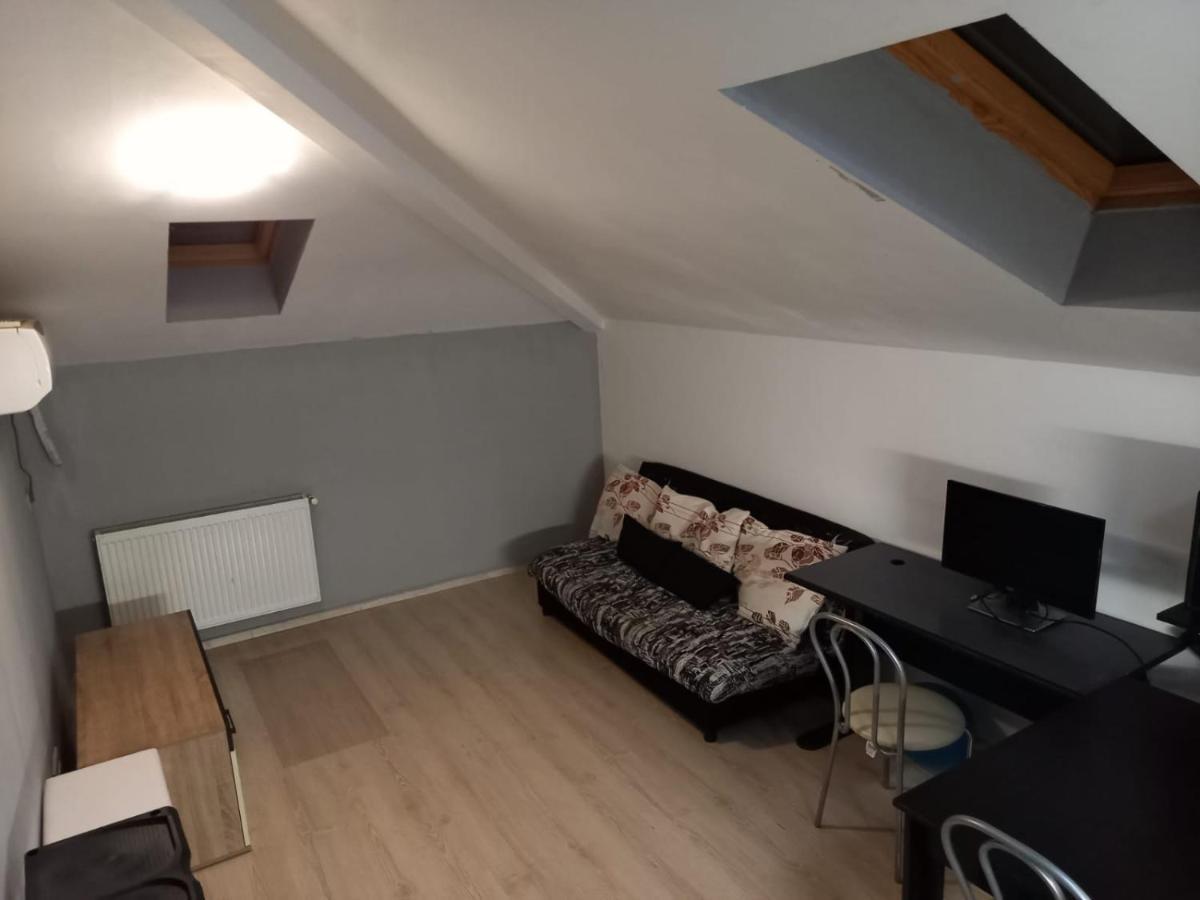 Apartament 2 Camere Chiajna ภายนอก รูปภาพ