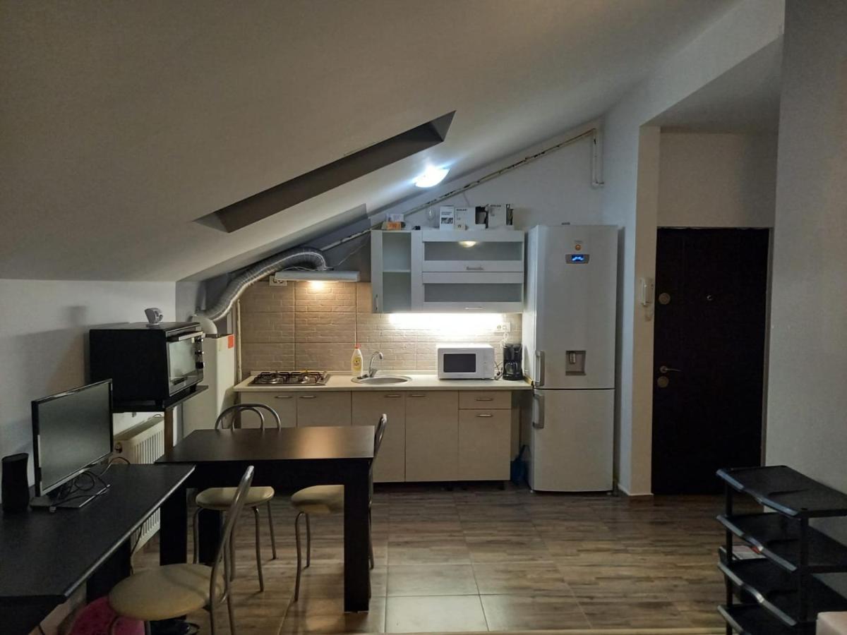 Apartament 2 Camere Chiajna ภายนอก รูปภาพ