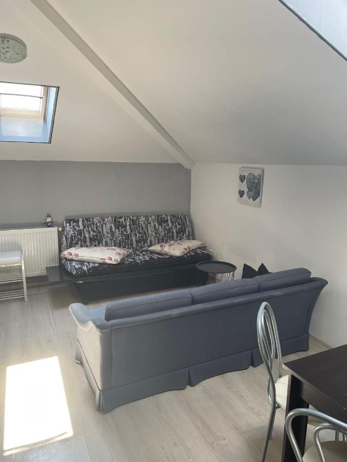 Apartament 2 Camere Chiajna ภายนอก รูปภาพ